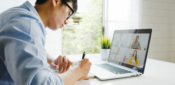 Zoomによるオンラインセミナーのイメージ